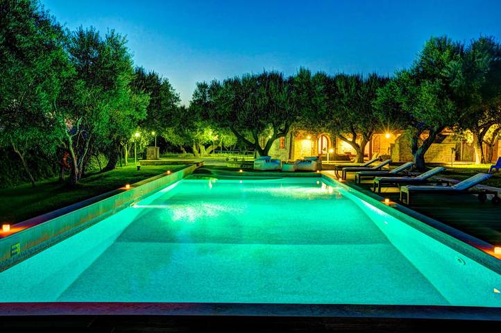 Location de vacances pour 5 personnes, avec jardin à Noci - 4