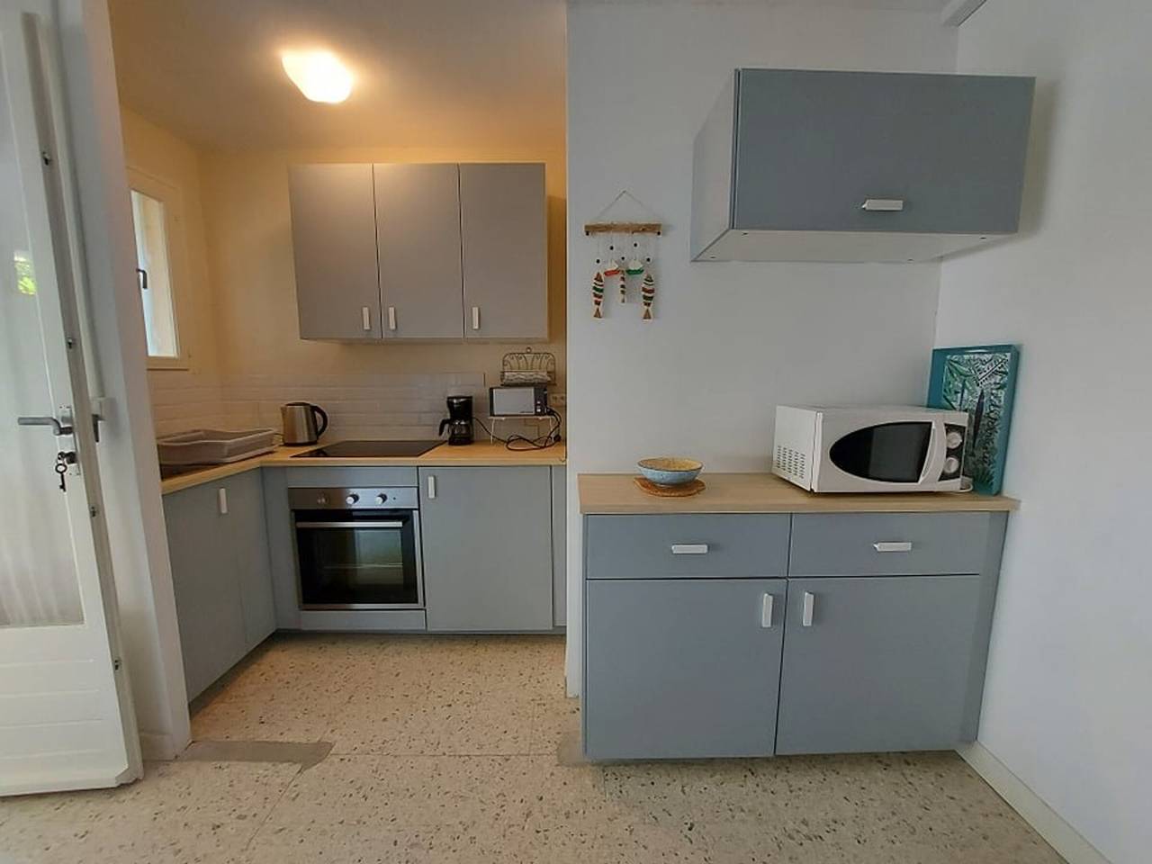 Appartement entier, Appartement Confortable 4 pers, Terrasse, 500m Plage, Sans Tv, Cuisine Équipée in Marseillan-Plage, Marseillan