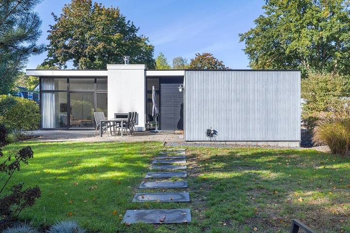 Ferienhaus für 6 Personen, mit Pool und Garten sowie Sauna in Arnheim