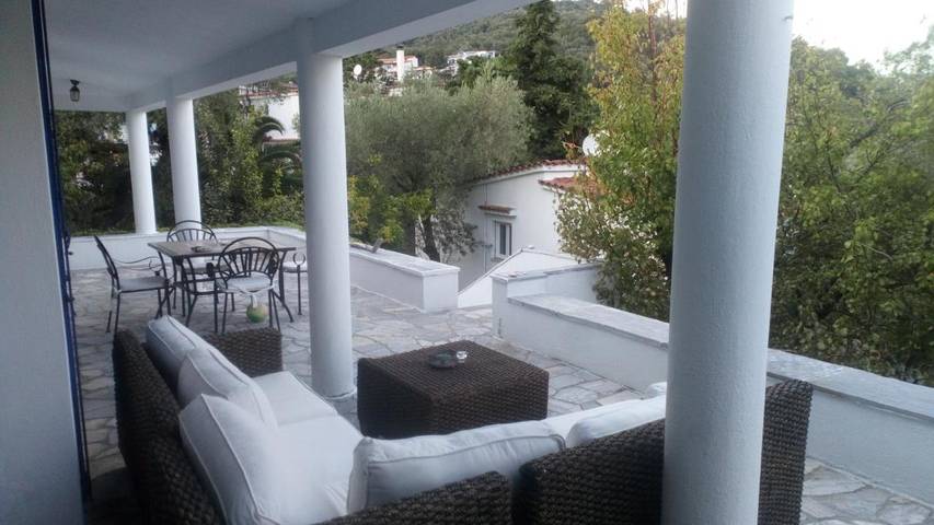 Villa voor 6 personen, met tuin en uitzicht op Skiathos