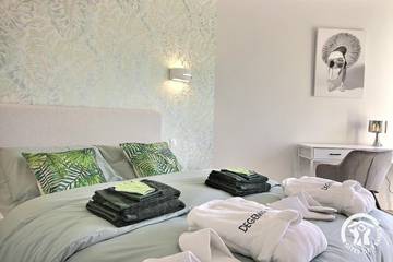 Chambre D’hôte pour 6 Personnes dans La Chèze, Bretagne, Photo 3