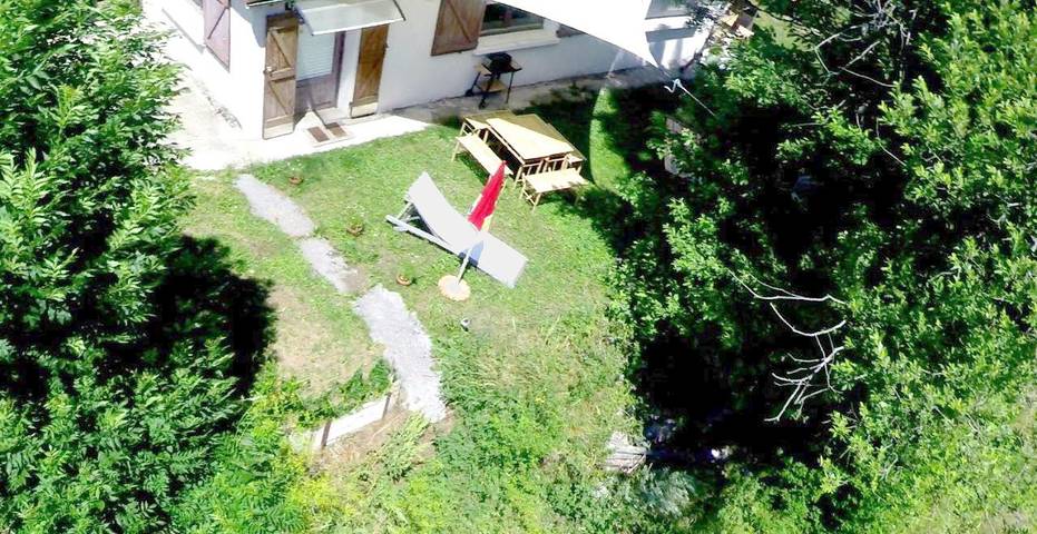 Appartement de vacances pour 7 personnes, avec Balcon et Terrasse ainsi que Jardin et Vue