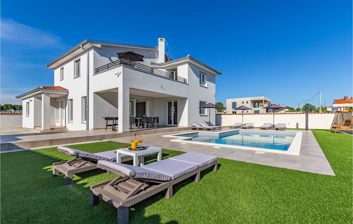 Ferienhaus für 10 Personen mit Terrasse in Galizana, Südküste Istrien