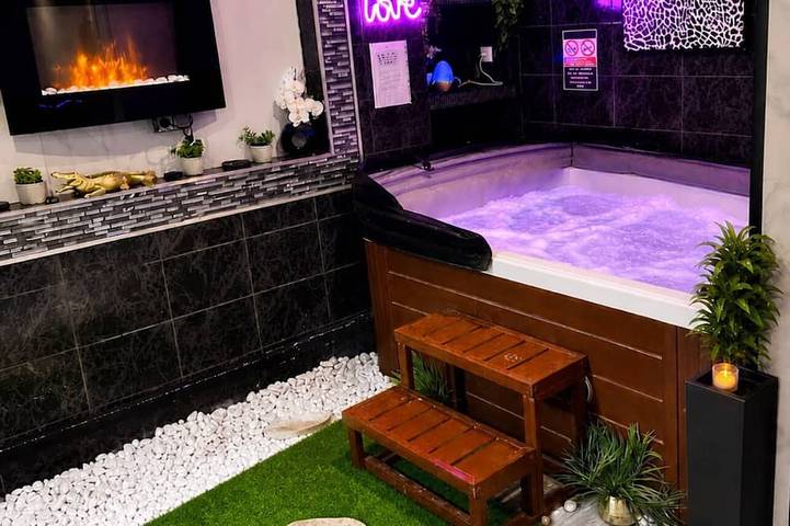 Location de vacances pour 2 personnes, avec Jacuzzi et Sauna à Montpellier