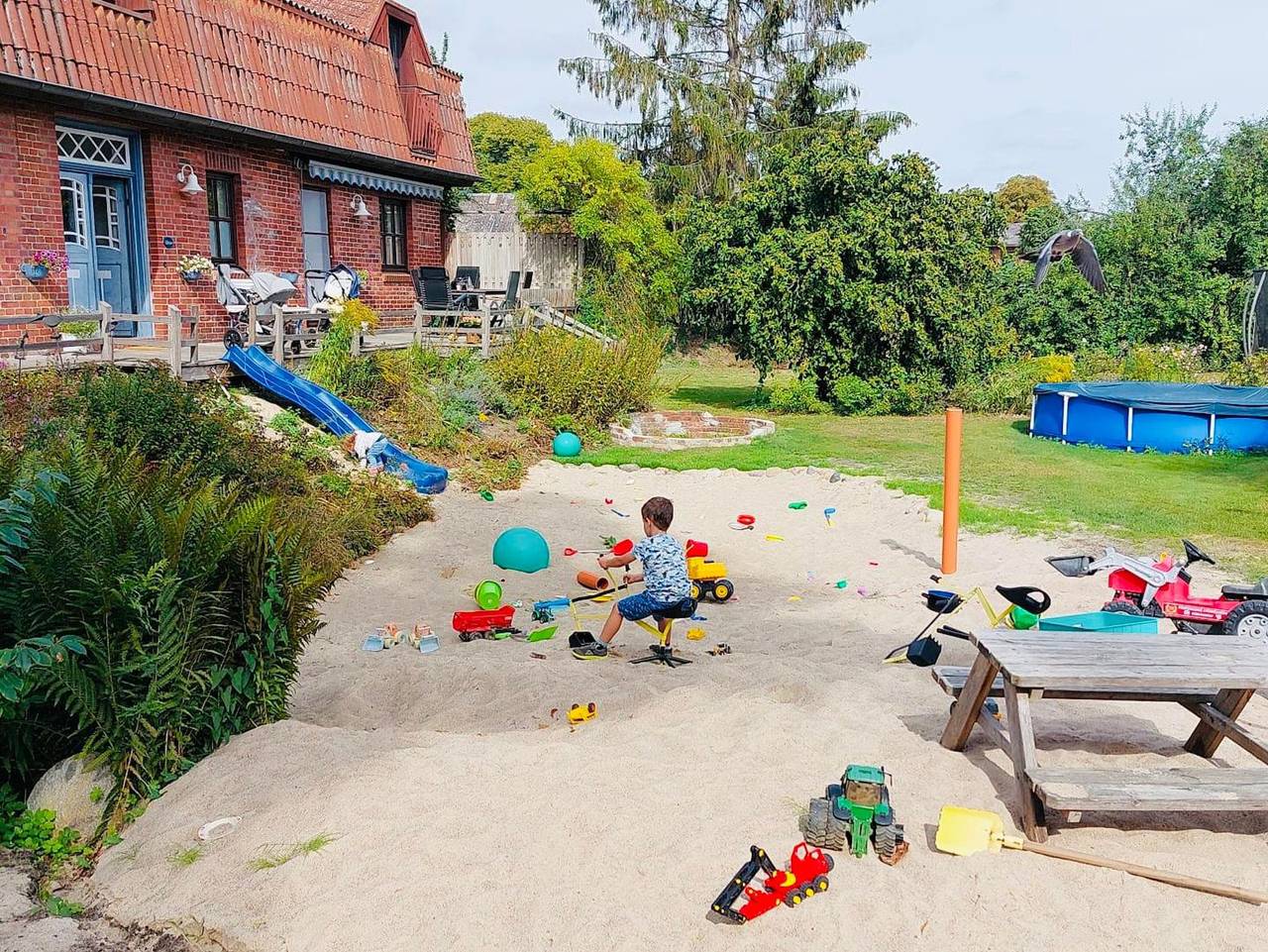 Ganze Ferienwohnung, Clasen, Gästehaus - Nr 4 Ferienwohnung, Eg, 2 Schlafzimmer in Berkenthin, Kreis Herzogtum Lauenburg