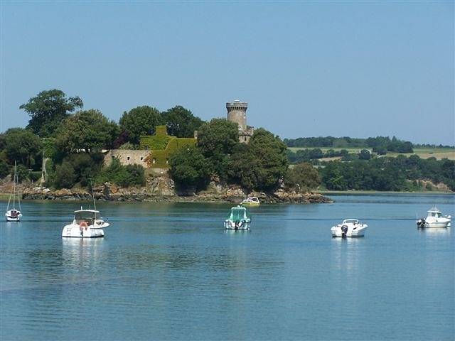 Maison de vacances pour 4 personnes, avec Terrasse à Pleudihen-sur-Rance