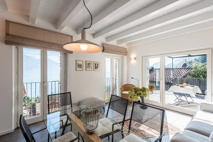 Ferienhaus für 5 Personen, mit Balkon und Terrasse sowie Seeblick und Ausblick in Comune di San Siro - 4