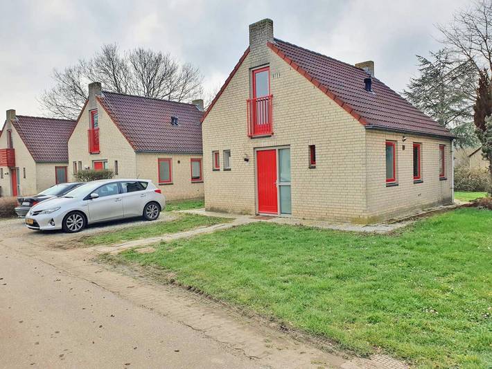Ferienhaus für 5 Personen, mit Terrasse und Pool sowie Garten