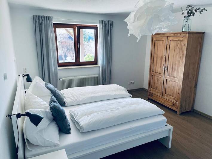 Ferienwohnung für 4 Personen, mit Terrasse und Garten sowie Sauna und Ausblick