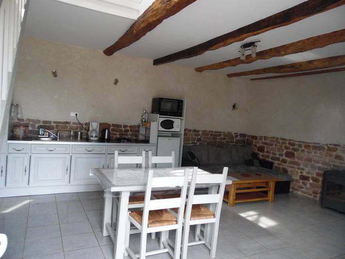 Location de vacances pour 3 personnes, avec jardin et vue à Gavray - 4