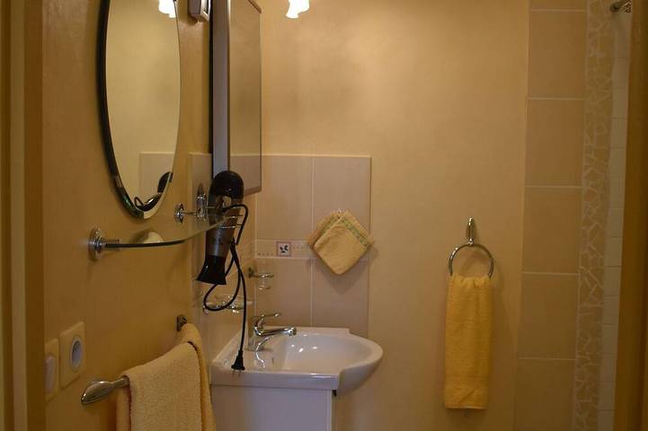 Chambre d’hôte pour 2 personnes, avec jardin - 1
