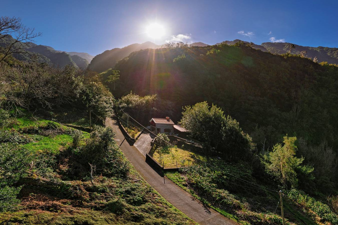 A refuge in nature - Chalet D'Avó Teresa in Ponta Delgada (Madeira), Madeira