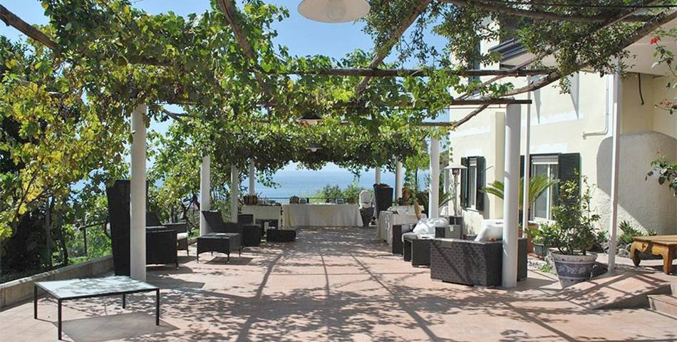 Gîte pour 2 personnes, avec Balcon ainsi que Terrasse et Jardin à Torre del Greco - 2