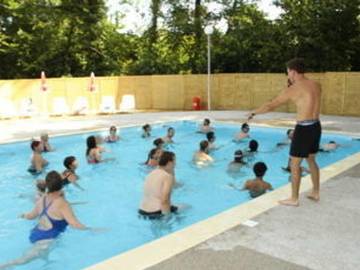 Chalet für 5 Personen in Chille, Jura, Bild 3