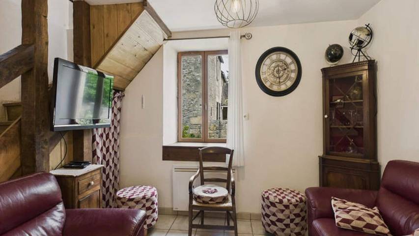 Gîte pour 7 personnes, avec jardin à Valojoulx - 2