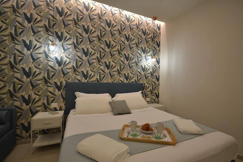 Entire apartment, Domus Pompeii is a cozy vacation home 2 minutes from the Pompeii ruins in Pompei, Naples Province