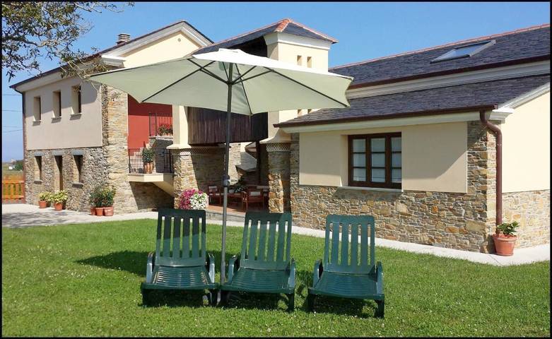 Casa rural para 6 personas, con Terraza y Jardín en Tapia de Casariego