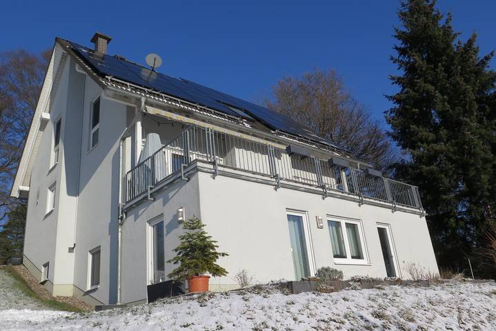 Ferienwohnung für 3 Personen, mit Sauna und Garten im Thüringer Wald - 2