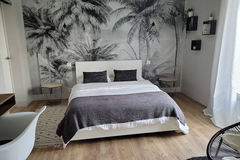 Magnificent contemporary Basque house with pisicine in a green setting in Ustaritz, Region de Bayona