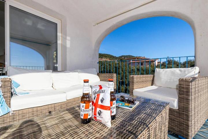 Ferienwohnung für 4 Personen, mit Ausblick und Terrasse in Santa Maria Navarrese - 4