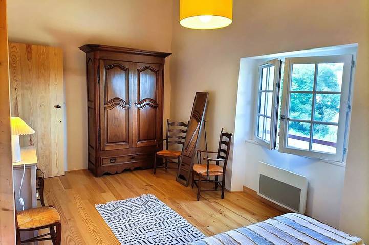 Charming Basque house with swimming pool in Souraïde, Bayonne und Umgebung