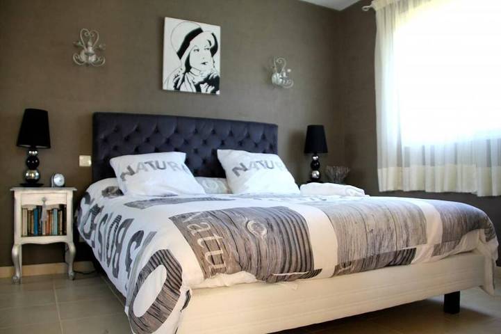 Location de vacances pour 4 personnes, avec jardin et piscine à Saint-Féliu-d'Avall - 4