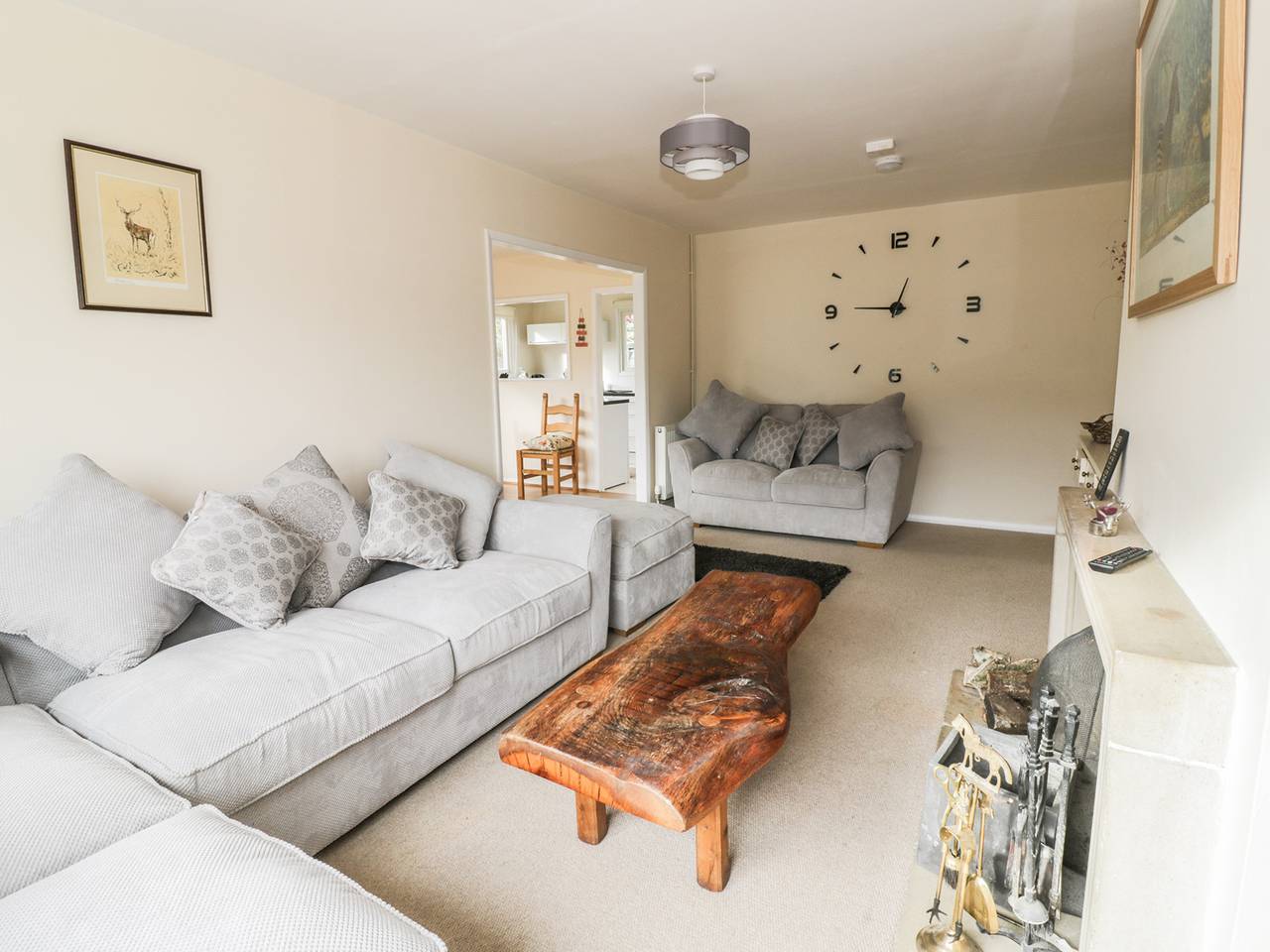 Middle Hivron in Powys