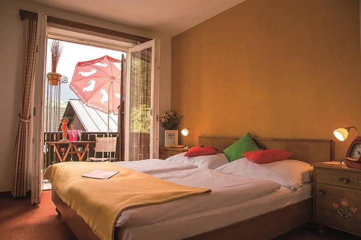 Pension für 2 Personen, mit Balkon und Garten sowie Ausblick und Seeblick in Finkenstein am Faaker See - 2