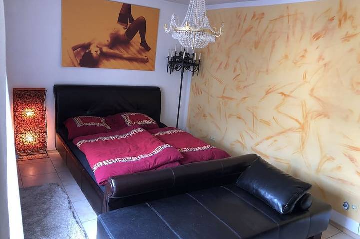 Bungalow für 3 Personen, mit Garten und Whirlpool sowie Terrasse in Niederbayern - 2