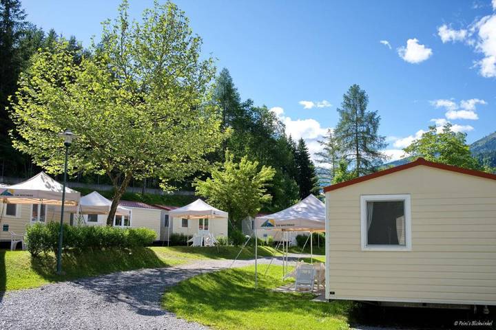 Ferienhaus für 6 Personen, mit Kinderpool und Pool sowie Ausblick