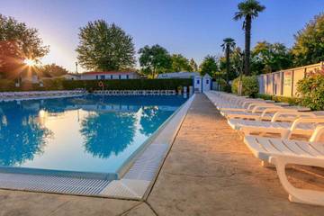 Bungalow für 7 Personen, mit Garten in Peschiera del Garda