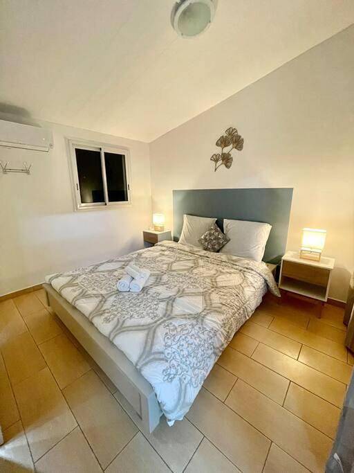 Location de vacances pour 4 personnes, avec jardin dans Riviere Du Mat - 2