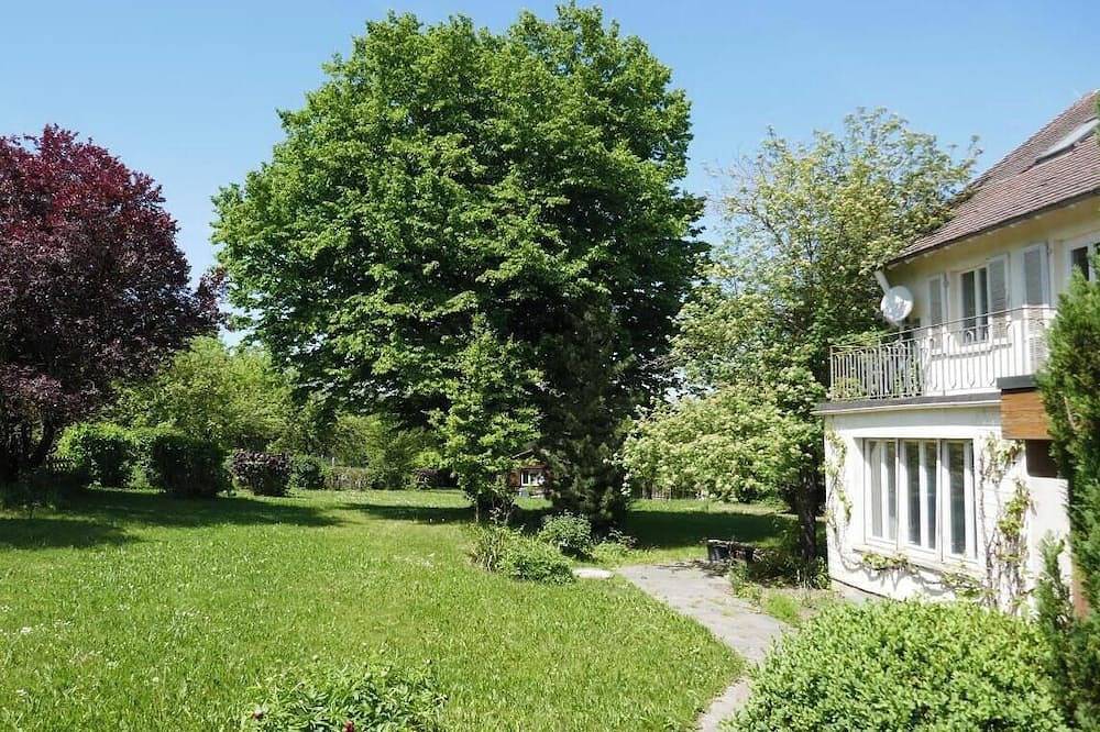 Rückzugsort für besondere Momente & Spa – inmitten eines weitläufigen umzäunten Parks in Rot am See, Hohenlohe