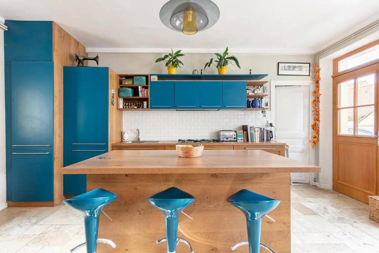 Maison d'hôtes L'ormerie- Au coeur de la ville médiévale in Provins, Seine-et-Marne