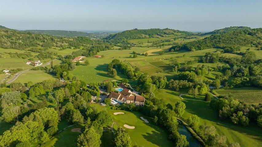 Hôtel pour 3 personnes, avec vue et sauna ainsi que piscine et jardin, animaux acceptés à Moiron