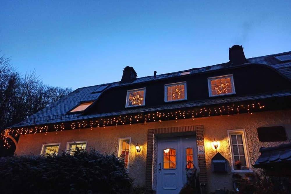 Doppelzimmer - Pension Waldsauna Fahrradfreundlich am Ruhtalradweg in Arnsberg, Hochsauerlandkreis