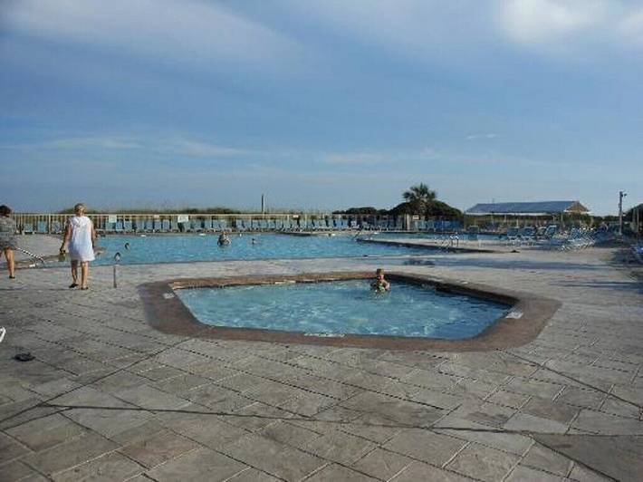 Vacation rental for 3 people, with pool and yard in Hilton Head Island