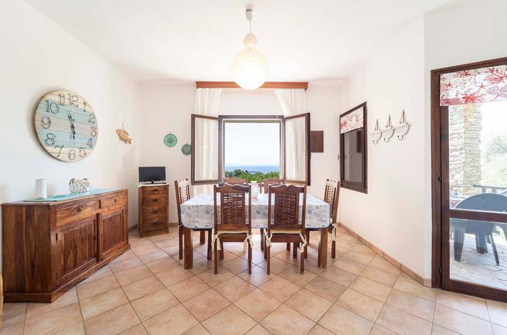 Appartamento intero, Appartamento per vacanze "Stintino Sea Front Apartments A" con vista mare e giardino in comune in Stintino, Nurra