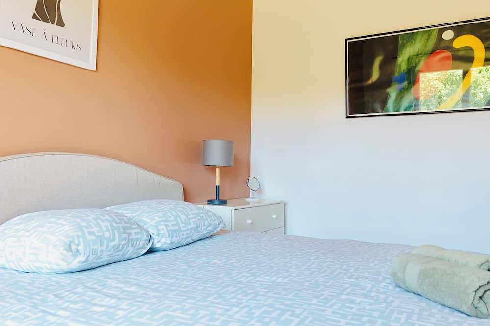 La Maison Bleue - Family-friendly, peaceful & air-conditioned in Garéoult, Región Brignoles