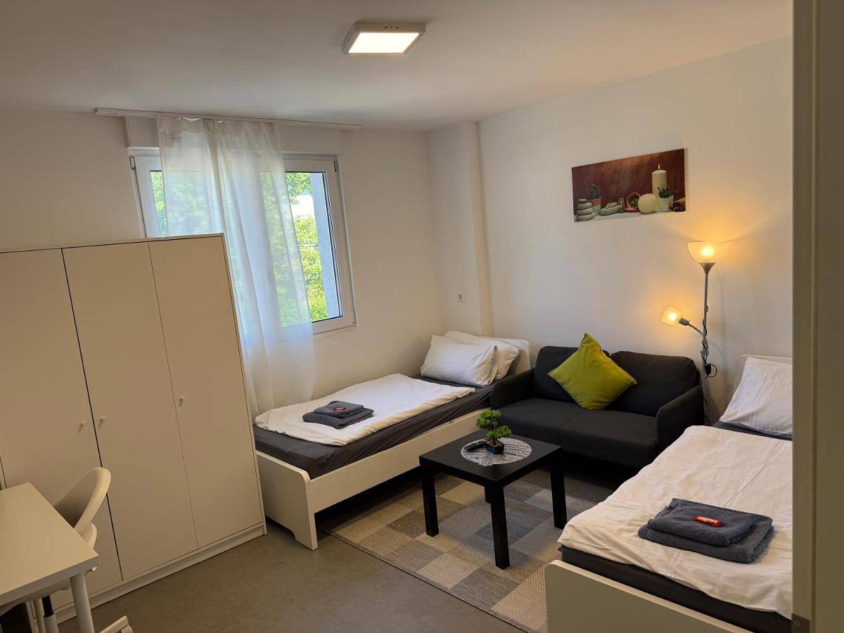 Ganze Wohnung, Cityapartment Platinum mit Balkon bzw,Terrasse in Bielefeld, Nordrhein-Westfalen