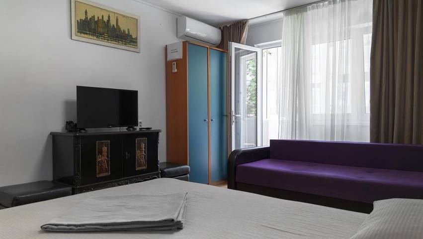 Gîte pour 4 personnes, avec balcon dans Mangalia - 2