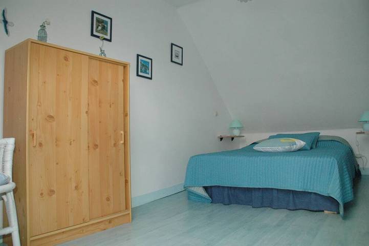 Gîte pour 4 personnes, avec jardin et terrasse à Quemper-Guézennec - 3