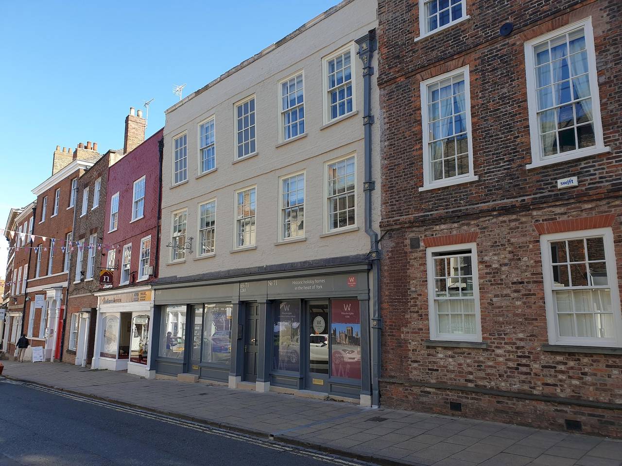 Entire apartment, Apt 3, 71 Micklegate, York in York, Yorkshire
