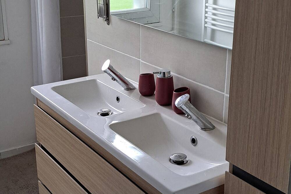 Pleasant family home. in Saint-Sulpice-de-Faleyrens, Libourne und Umgebung