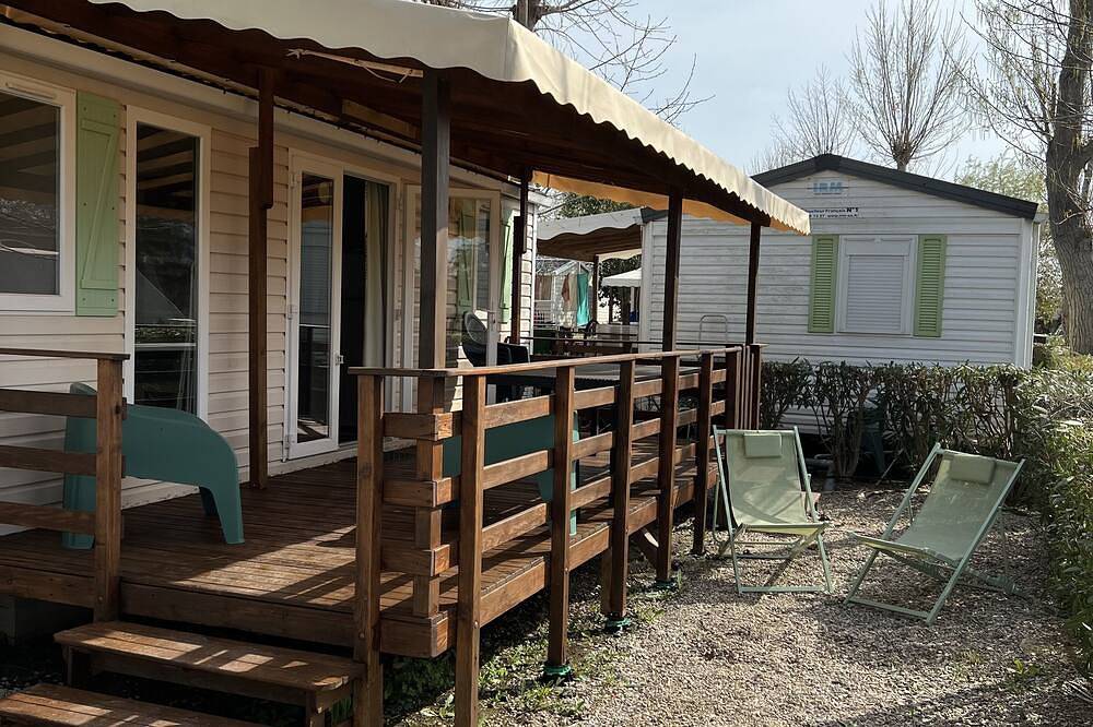 Camping pour 8 Personnes dans Vias Plage, Vias