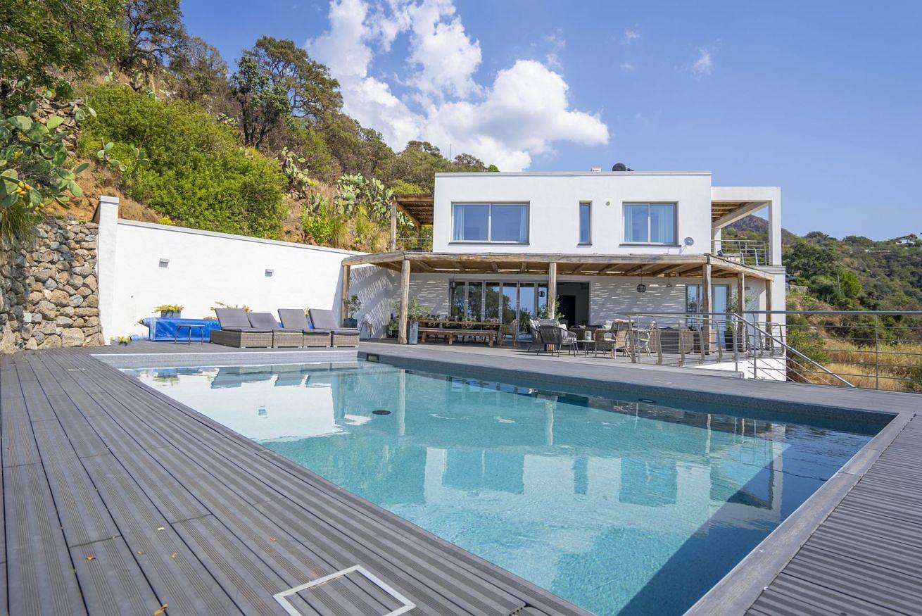 Ganze Wohnung, Villa Donna: Deine Oase mit Meerblick in Kalabrien in Joppolo, Vibo Valentia Provinz