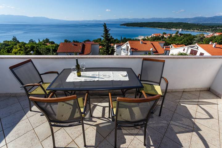 Ferienwohnung für 6 Personen, mit Balkon in Njivice - 3