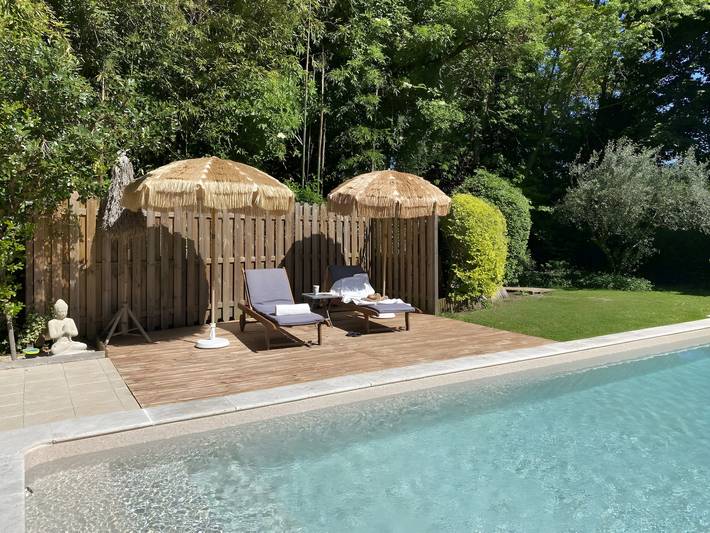 Charming Gîte "Le Cocon" with Shared Pool, Terrace, and Wi-Fi in Civrac de Blaye in Civrac-de-Blaye, Blaye region