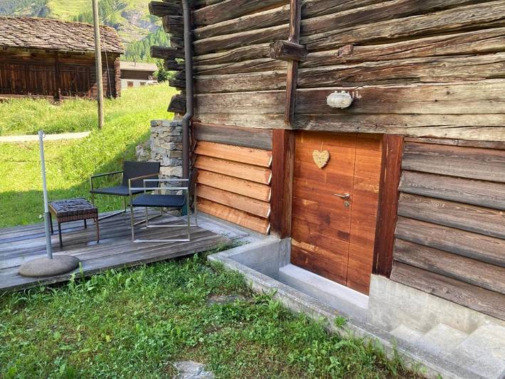 Gîte pour 2 personnes, avec terrasse et vue, animaux acceptés à Evolène - 4