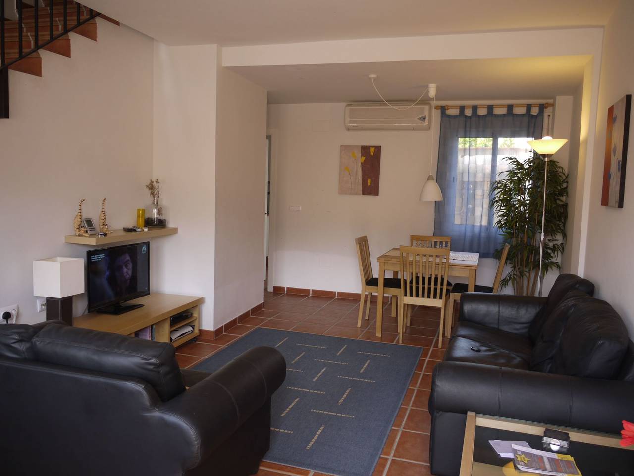 "Casa Tulipan" mit eigener Terrasse in Albuñuelas, Provincia de Granada